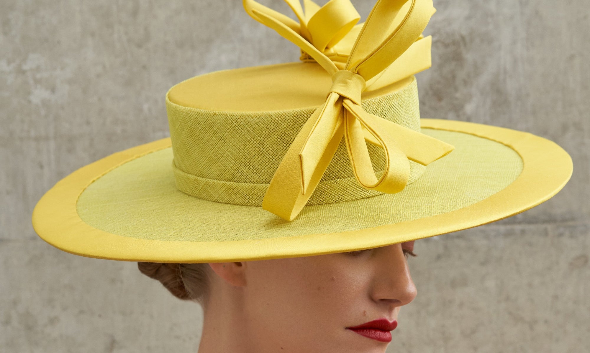 How to Choose the Right Hat for a Wedding Guest