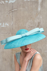 AUDREY wide bride hat with bow