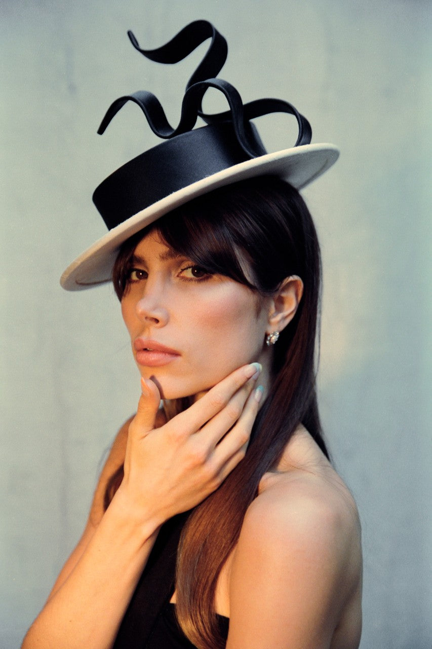 BLACK AND WHITE BEAT silk boater hat