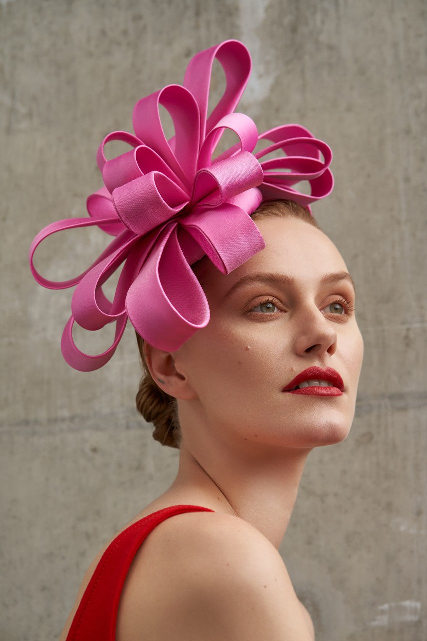 CHRYSANT stylized flower hat